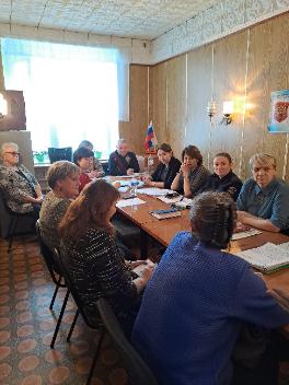 Вопросы социального сиротства обсудили на совещании  в Бадарминском муниципальном образовании