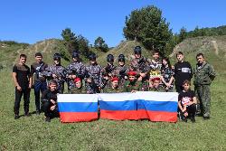 Ко Дню флага России в селе Бельск прошли районные соревнования по пейнтболу