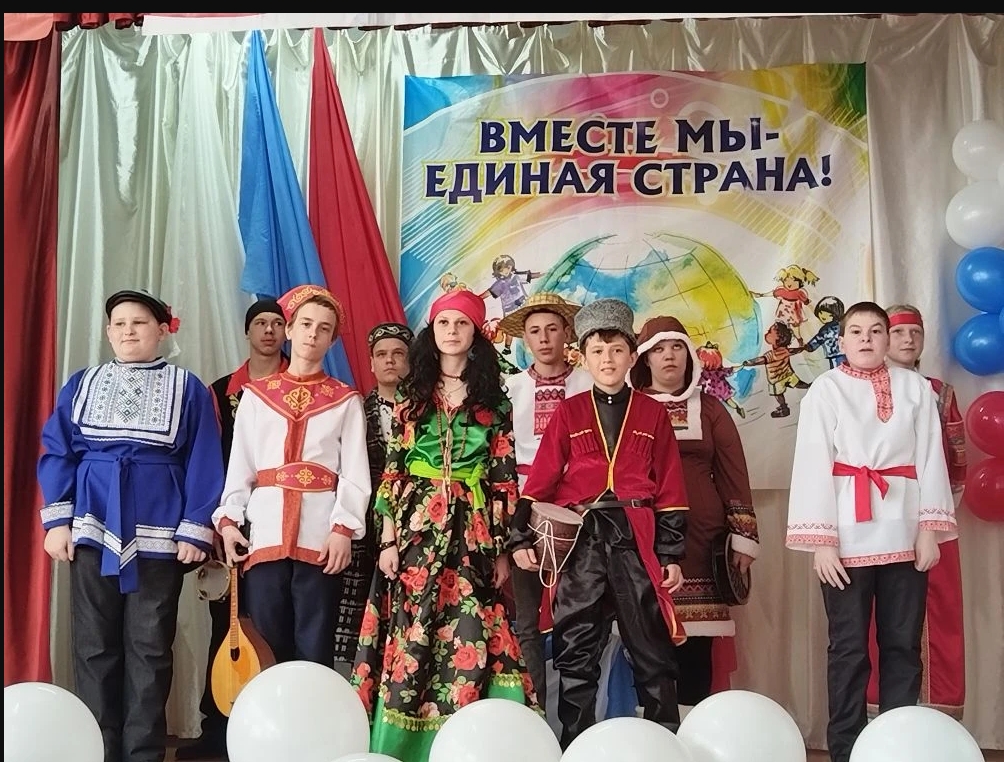 27 марта 2026 г. в МОУ "Икейская СОШ" состоялся VII муниципальный конкурс для детей с ОВЗ и детей-инвалидов «Творчество без границ», посвящённый Году единства народов России
