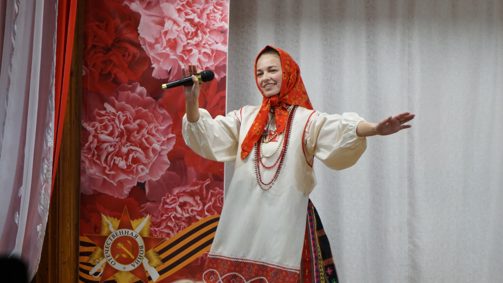Оксана Хозеева - Белоусово.JPG Оксана Хозеева - Белоусово.JPG