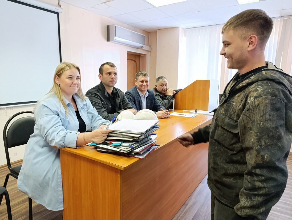 Владислав Борисов. Теоретический этап позади.jpg