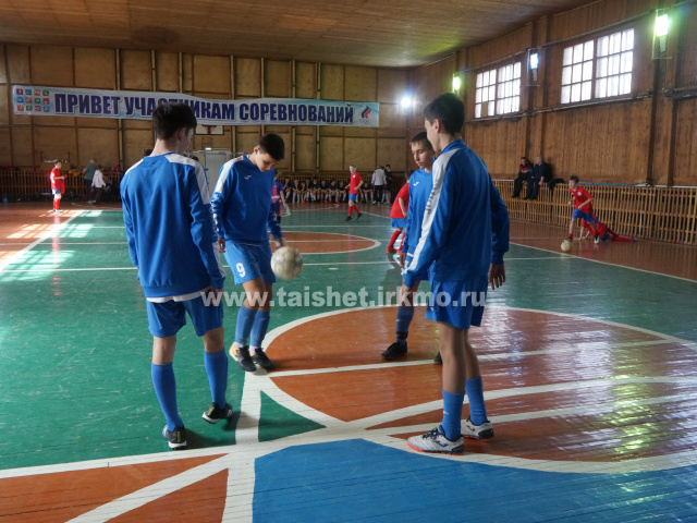 Кубок мэра по мини-футболу разыграли в Тайшетском районе