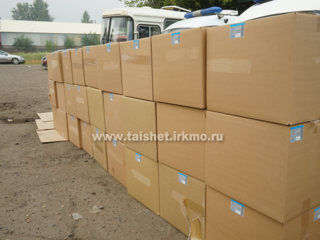 Более 990 тыс. масок и свыше 27 тыс. литров антисептика доставили из госрезерва в Тайшетский район