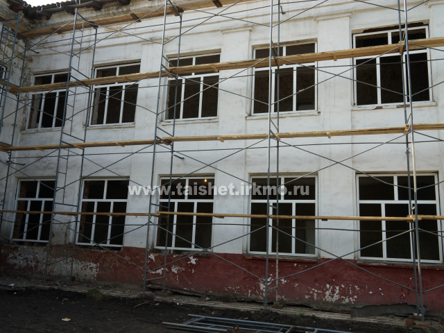 В Тайшете ведется строительство и капитальные ремонты социально значимых объектов.
