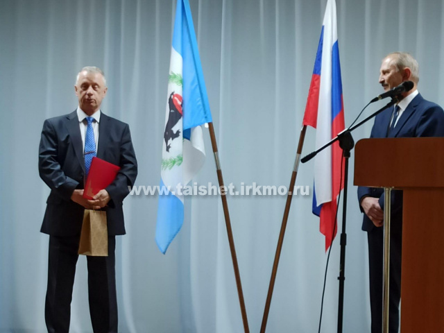 Избранные главы Старо-Акульшетского и Половино-Черемховского МО официально вступили в должность