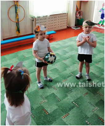 Тематический день – «День птиц» в МКДОУ Берёзовском детском саду