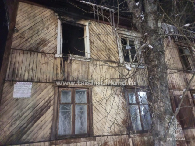 Восемь пожаров из-за неосторожного обращения с огнём произошло в Иркутской области 1 января