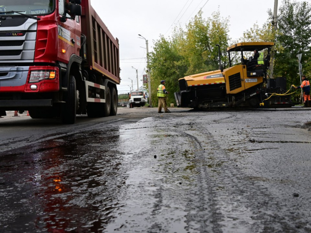 В Тайшете продолжается ремонт дорог
