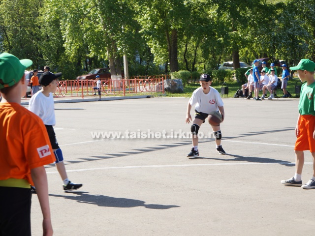 ОАО «РЖД» и «Локобаскет» провели баскетбольный турнир в Тайшете  в честь 45-летия Байкало-Амурской магистрали